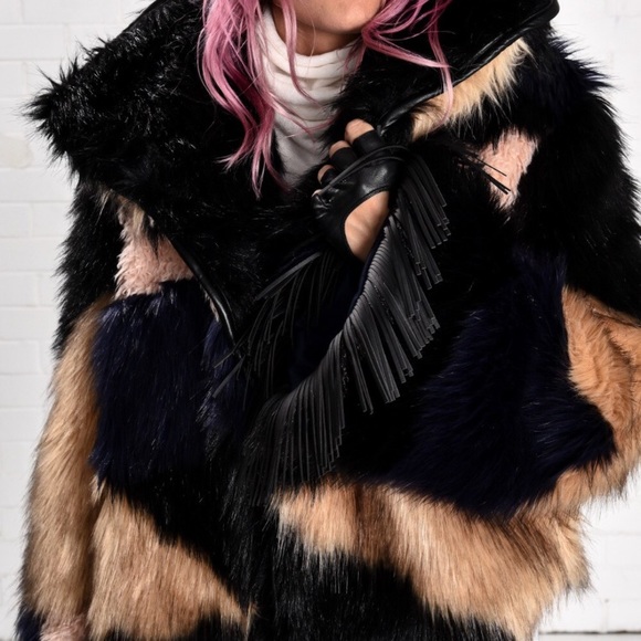 One Teaspoon Jackets & Blazers - One Teaspoon Rio Grande Crop Fur coat